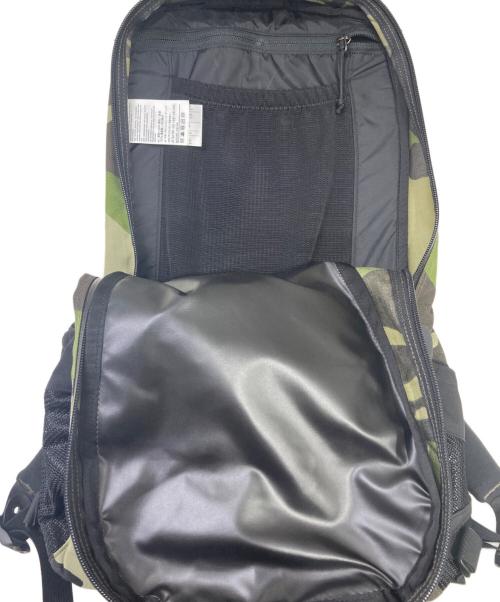 ARC'TERYX（アークテリクス）ARC'TERYX (アークテリクス) BEAMS (ビームス) デイパック ブラック×グリーンの古着・服飾アイテム