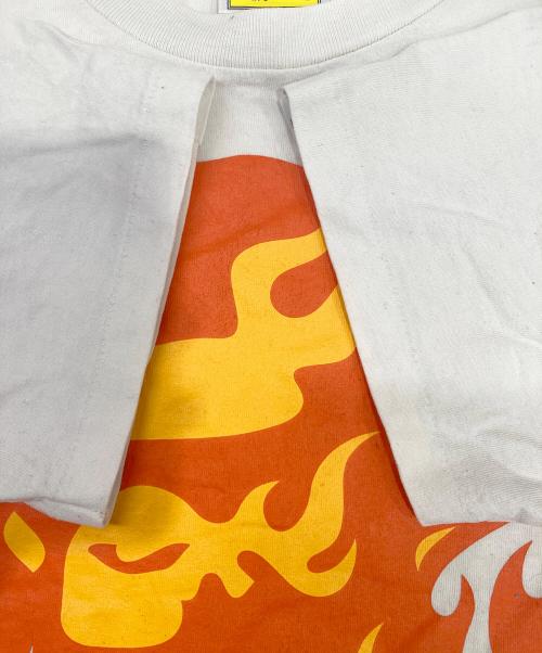 A BATHING APE（アベイシングエイプ）A BATHING APE (アベイシングエイプ) Flame Ape Head Tee ホワイト サイズ:Sの古着・服飾アイテム
