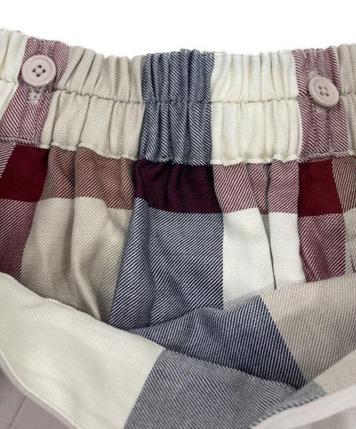 BLUE LABEL CRESTBRIDGE（ブルーレーベルクレストブリッジ）BLUE LABEL CRESTBRIDGE (ブルーレーベルクレストブリッジ) チェックキャミソールワンピース ベージュ サイズ:36の古着・服飾アイテム