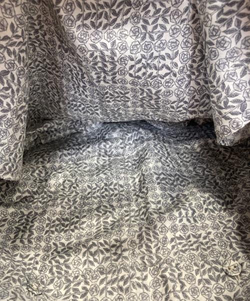 mina perhonen（ミナ ペルホネン）mina perhonen (ミナ ペルホネン) パニーニバッグ ネイビーの古着・服飾アイテム