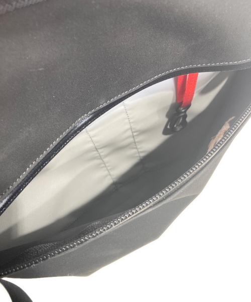 ARC'TERYX（アークテリクス）ARC'TERYX (アークテリクス) ショルダーバッグ ブラックの古着・服飾アイテム