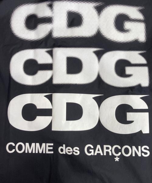COMME des GARCONS（コムデギャルソン）COMME des GARCONS (コムデギャルソン) バックロゴプリントコーチジャケット ブラック サイズ:Sの古着・服飾アイテム
