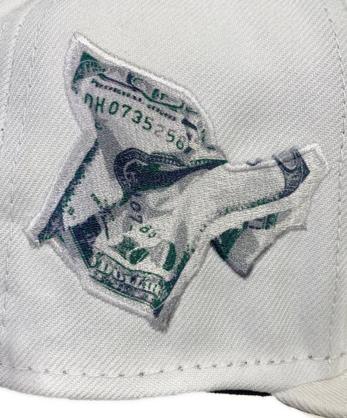 New Era（ニューエラ）New Era (ニューエラ) Supreme (シュプリーム) Money Box Logo Cap ホワイト サイズ:58.7cmの古着・服飾アイテム
