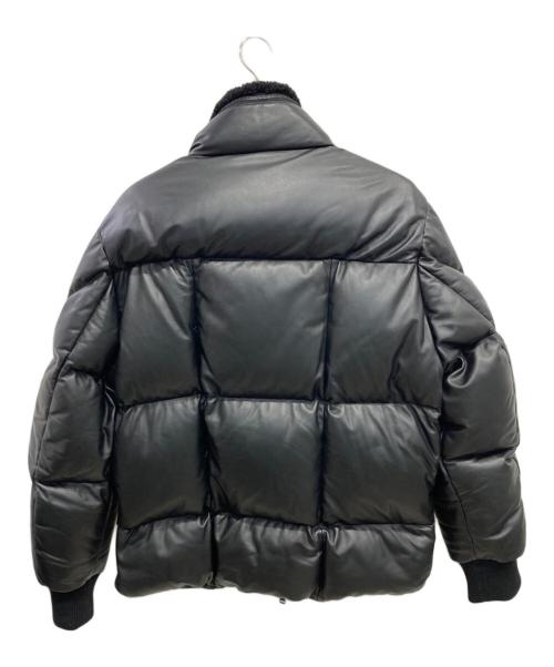 MONCLER（モンクレール）MONCLER (モンクレール) Aisneオールレザーダウンジャケット ブラック サイズ:4の古着・服飾アイテム