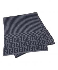 FENDI（フェンディ）の古着「マフラー」｜グレー