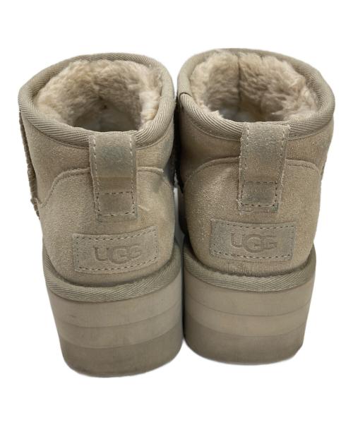 UGG（アグ）UGG (アグ) Classic Ultra Mini Platform ベージュ サイズ:24の古着・服飾アイテム