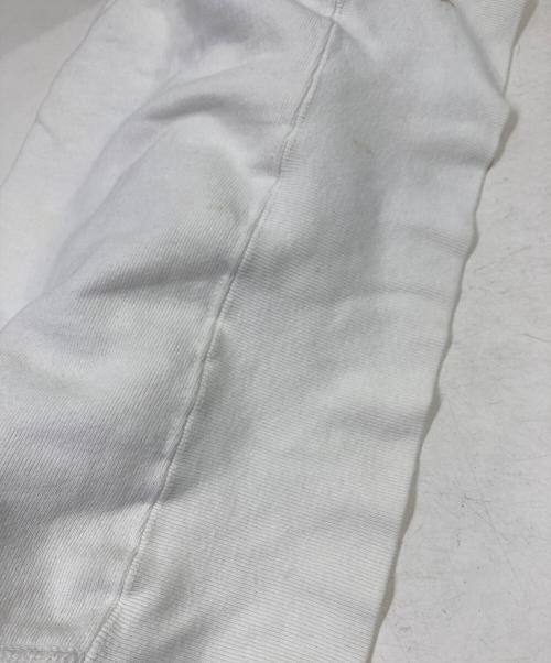 Champion REVERSE WEAVE（チャンピオン リバース ウィーブ）Champion REVERSE WEAVE (チャンピオン リバース ウィーブ) 刺繍スウェット ホワイト サイズ:Ｍの古着・服飾アイテム