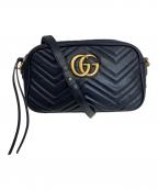 GUCCIグッチ）の古着「GGマーモント スモール カメラバッグ」｜ブラック