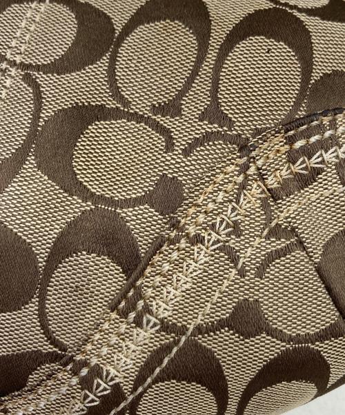 COACH（コーチ）COACH (コーチ) シグネチャーホーボーバッグ ベージュ サイズ:-の古着・服飾アイテム