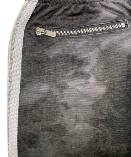 Needles（ニードルズ）Needles (ニードルズ) TRACK PANTS – POLY TIE DYE グレー サイズ:XSの古着・服飾アイテム