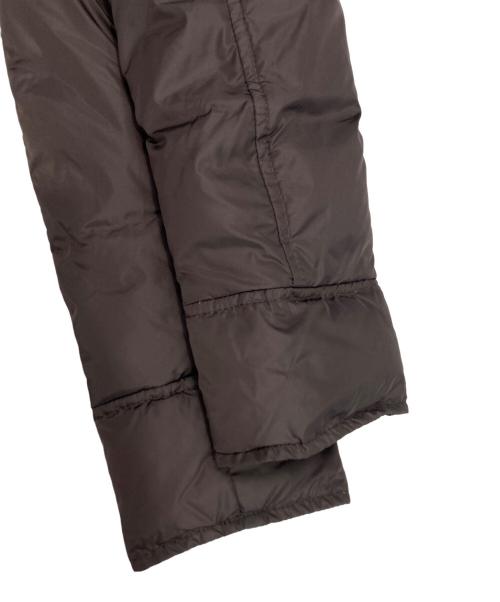 MONCLER（モンクレール）MONCLER (モンクレール) ファーダウンジャケット ブラウンの古着・服飾アイテム