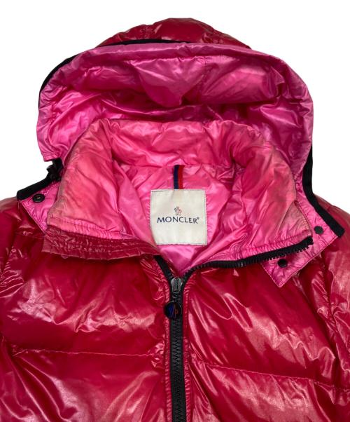 MONCLER（モンクレール）MONCLER (モンクレール) フーデッドダウンジャケット レッドの古着・服飾アイテム