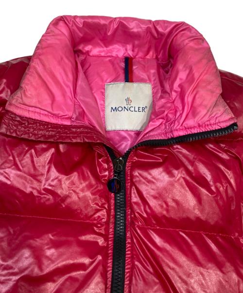MONCLER（モンクレール）MONCLER (モンクレール) フーデッドダウンジャケット レッドの古着・服飾アイテム
