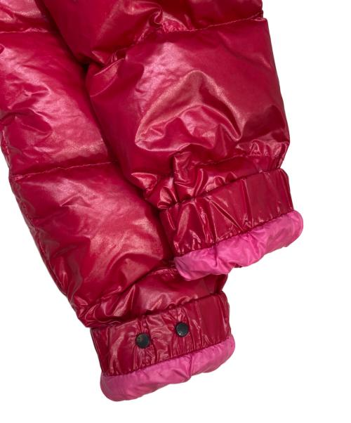 MONCLER（モンクレール）MONCLER (モンクレール) フーデッドダウンジャケット レッドの古着・服飾アイテム