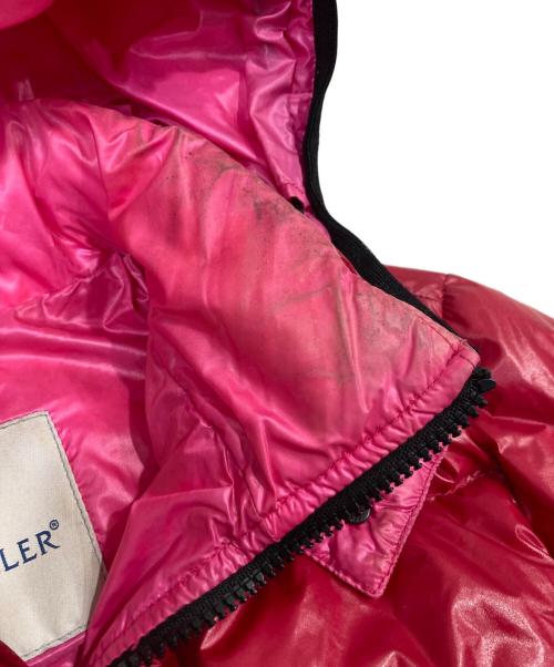 MONCLER（モンクレール）MONCLER (モンクレール) フーデッドダウンジャケット レッドの古着・服飾アイテム