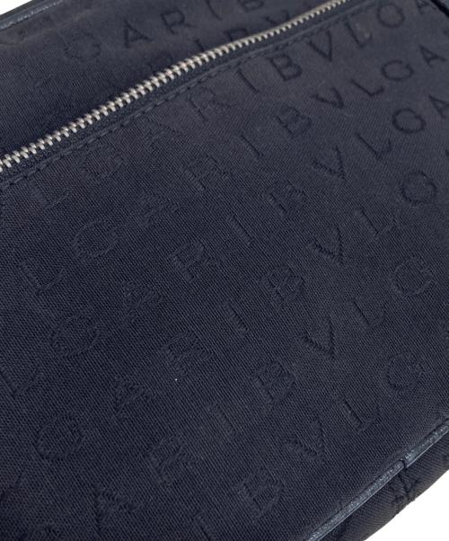 BVLGARI（ブルガリ）BVLGARI (ブルガリ) ロゴマニアショルダーバッグ ブラック サイズ:-の古着・服飾アイテム
