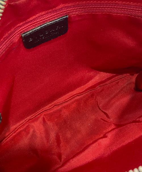 BVLGARI（ブルガリ）BVLGARI (ブルガリ) ロゴマニアショルダーバッグ ブラック サイズ:-の古着・服飾アイテム