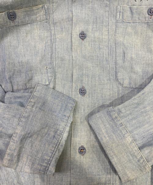 US NAVY（ユーエスネイビー）US NAVY (ユーエスネイビー) CHAMBRAY SHIRT/シャンブレーシャツ ブルー サイズ:-の古着・服飾アイテム
