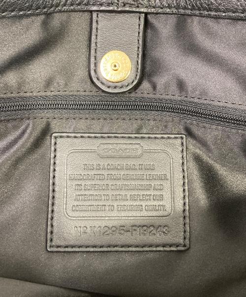 COACH（コーチ）COACH (コーチ) バッグ ブラックの古着・服飾アイテム