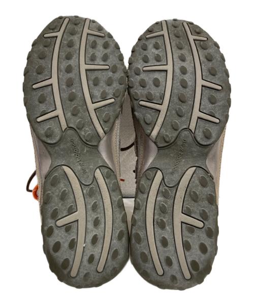 NEW BALANCE（ニューバランス）NEW BALANCE (ニューバランス) スニーカー ベージュ サイズ:26.5cmの古着・服飾アイテム