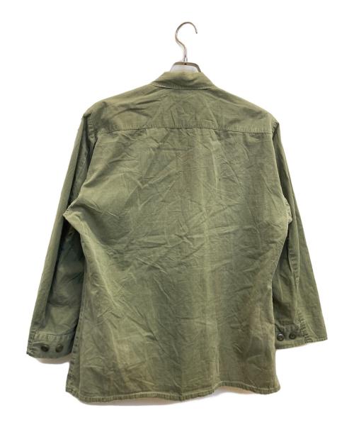 US ARMY（ユーエスアーミー）US ARMY (ユーエスアーミー) 4th JUNGLE FATIGUE JACKET カーキ サイズ:MEDIUMの古着・服飾アイテム