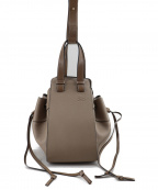 LOEWEロエベ）の古着「ハンモック ドローストリングバッグ スモール」｜グレージュ