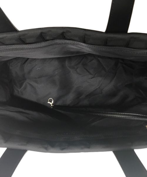CHANEL（シャネル）CHANEL (シャネル) トートバッグＭＭ ブラックの古着・服飾アイテム