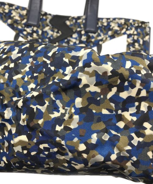 FENDI（フェンディ）FENDI (フェンディ) バグズ アイ ナイロン トートバッグ ネイビー×カーキの古着・服飾アイテム