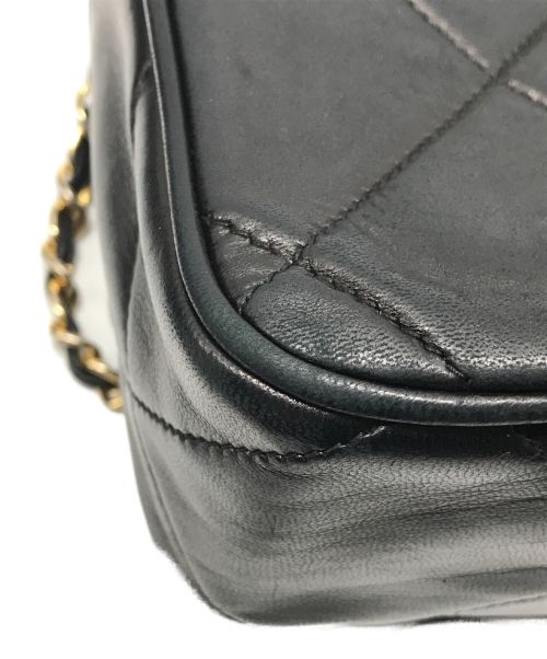 CHANEL（シャネル）CHANEL (シャネル) マトラッセチェーンショルダーバッグ ブラックの古着・服飾アイテム