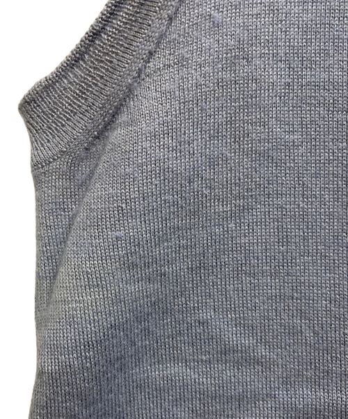 HERMES（エルメス）HERMES (エルメス) カシミヤシルクVネック刺繍ニットベスト ブルー サイズ:36の古着・服飾アイテム