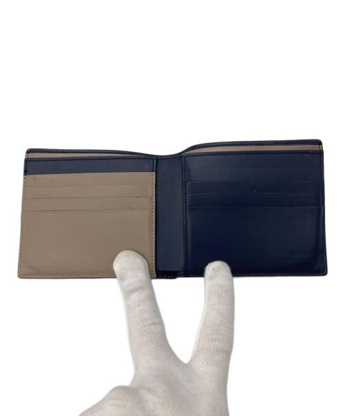 FENDI（フェンディ）FENDI (フェンディ) 2つ折り財布 ネイビーの古着・服飾アイテム