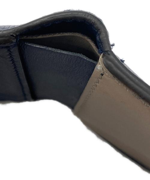 FENDI（フェンディ）FENDI (フェンディ) 2つ折り財布 ネイビーの古着・服飾アイテム