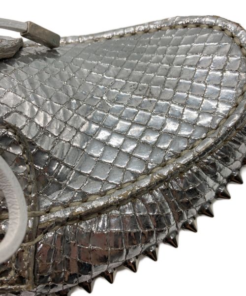 Christian Louboutin（クリスチャン・ルブタン）Christian Louboutin (クリスチャン・ルブタン) スタッズデッキシューズ シルバー サイズ:41 1/2の古着・服飾アイテム