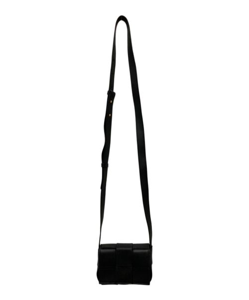 BOTTEGA VENETA（ボッテガベネタ）BOTTEGA VENETA (ボッテガベネタ) イントレチャートキャンディカセットバッグ ブラックの古着・服飾アイテム