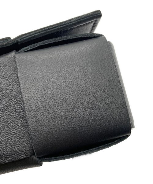 BOTTEGA VENETA（ボッテガベネタ）BOTTEGA VENETA (ボッテガベネタ) イントレチャートキャンディカセットバッグ ブラックの古着・服飾アイテム