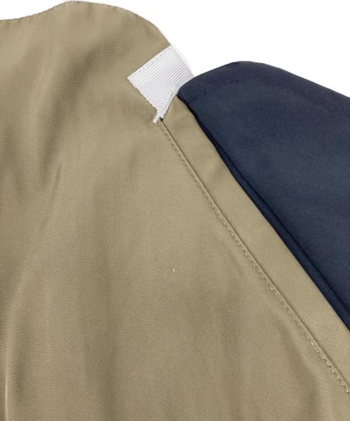 UN3D.（アンスリード）UN3D. (アンスリード) MA-1 DETAIL SHIRT CAMISOL ホワイト×グリーン サイズ:36の古着・服飾アイテム