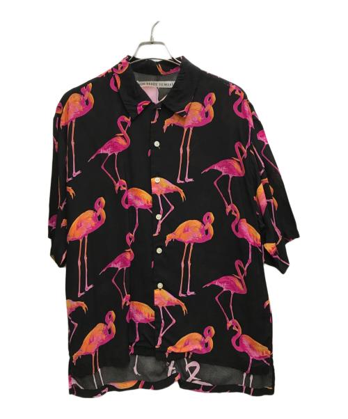 soe ready to wear（ソーイレディトゥウェア）SOE READY TO WEAR (ソーイレディトゥウェア) FLAMINGO SHIRT ブラックの古着・服飾アイテム