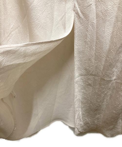 BAUM UND PFERDGARTEN（バウムウンドヘルガーデン）BAUM UND PFERDGARTEN (バウムウンドヘルガーデン) サテンスカート ベージュ サイズ:34の古着・服飾アイテム