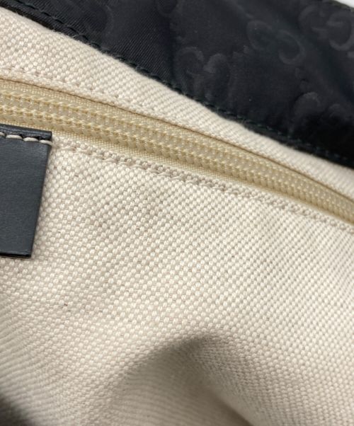 GUCCI（グッチ）GUCCI (グッチ) GGナイロンバッグ ブラックの古着・服飾アイテム