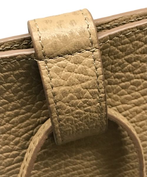 Maison Margiela（メゾンマルジェラ）Maison Margiela (メゾンマルジェラ) ショルダーフォンケース ベージュの古着・服飾アイテム