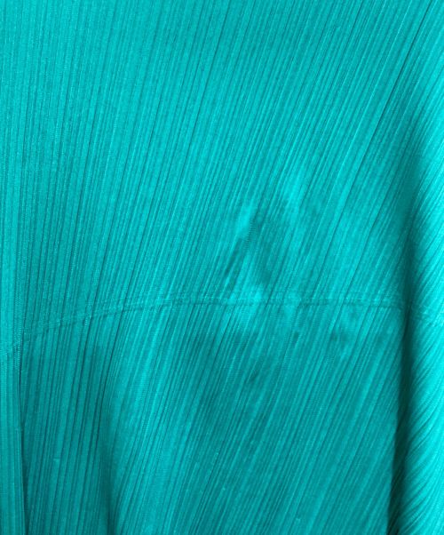 PLEATS PLEASE（プリーツプリーズ）PLEATS PLEASE (プリーツプリーズ) プリーツワンピース グリーン サイズ:3の古着・服飾アイテム