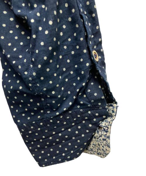 45R（フォーティファイブ・アール）45R (フォーティファイブ・アール) 水玉タペットの908オーシャンスタンドシャツ ネイビー×ホワイト サイズ:不明の古着・服飾アイテム