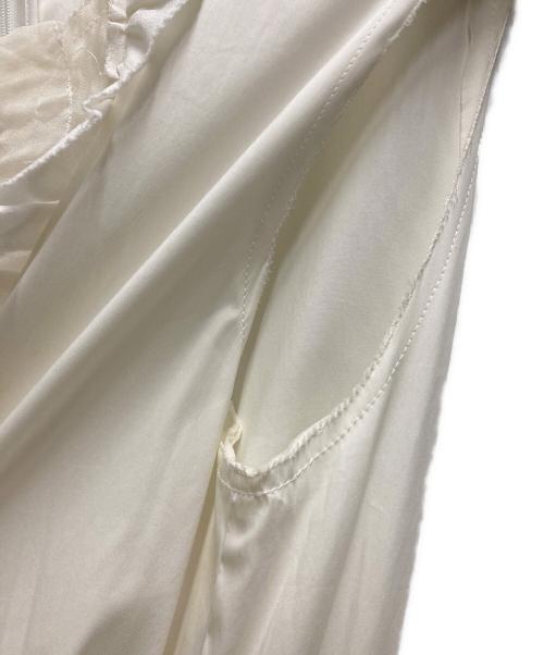 MIU MIU（ミュウミュウ）MIU MIU (ミュウミュウ) ノースリーブ フリルワンピース ホワイト サイズ:40の古着・服飾アイテム