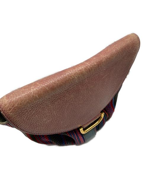 DELVAUX（デルヴォー）DELVAUX (デルヴォー) ヴィンテージフラップショルダーバッグ レッドの古着・服飾アイテム