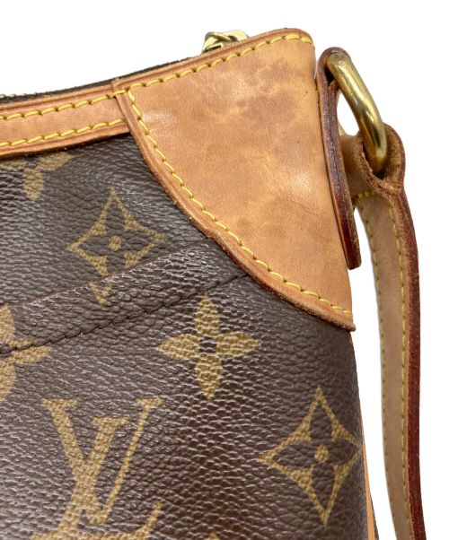 LOUIS VUITTON（ルイ ヴィトン）LOUIS VUITTON (ルイ ヴィトン) ショルダーバッグ ブラウンの古着・服飾アイテム