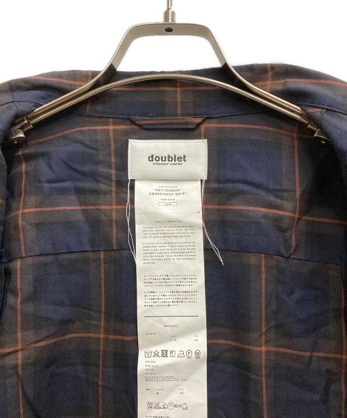 doublet（ダブレット）doublet (ダブレット) KEY PERSON EMBROIDERY SHIRT ブラウン×ネイビー サイズ:Lの古着・服飾アイテム