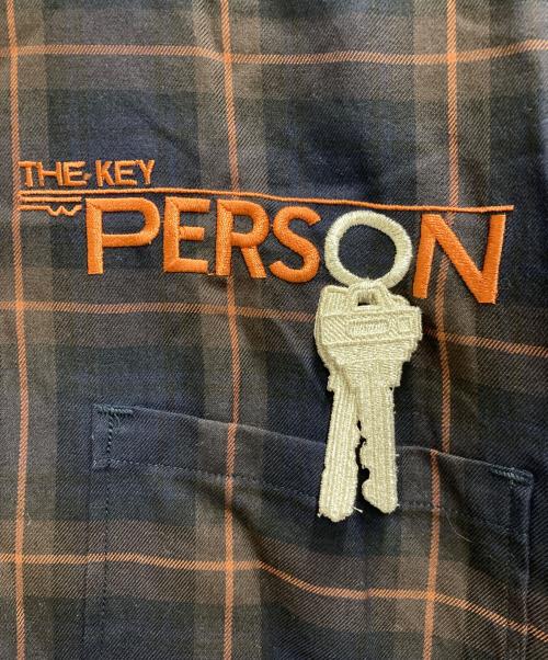 doublet（ダブレット）doublet (ダブレット) KEY PERSON EMBROIDERY SHIRT ブラウン×ネイビー サイズ:Lの古着・服飾アイテム