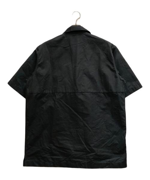 JIL SANDER（ジルサンダー）JIL SANDER (ジルサンダー) ハーフジップ ショートスリーブシャツ ブラック サイズ:48の古着・服飾アイテム