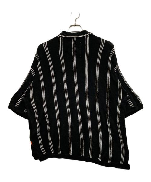 TIGHTBOOTH PRODUCTION（タイトブースプロダクション）TIGHTBOOTH PRODUCTION (タイトブースプロダクション) STRIPE KNIT POLO ブラック サイズ:Ⅿの古着・服飾アイテム