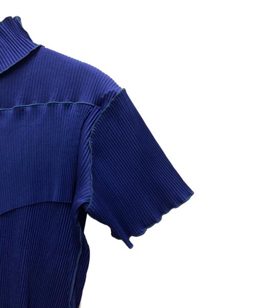 todo KOTOHA YOKOZAWA（トゥードゥーコトハヨコザワ）TODO KOTOHA YOKOZAWA (トゥードゥーコトハヨコザワ) プリーツカットソー ブルー サイズ:不明の古着・服飾アイテム